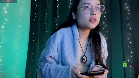 Cat-FOLLOWME and we talk IGshantal cerezo online show from 01-23-25, 12:57