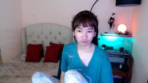 SHANTA FOX  s online show from 02-25-25, 01:41