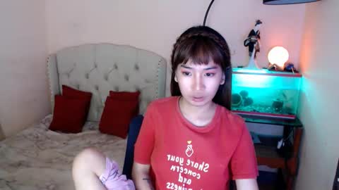 SHANTA FOX  s online show from 03-10-25, 04:38