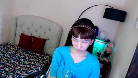 SHANTA FOX  s online show from 11-07-25, 06:35