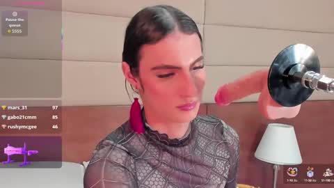  Shantall  online show from 10-06-25, 07:50