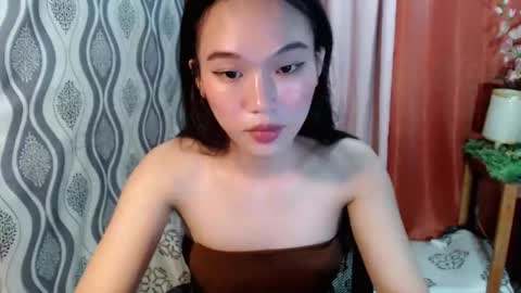 Snapshot of shantel_xx chatting on 02-12-25, 10:15 Shantel online show from 02-12-25, 10:15