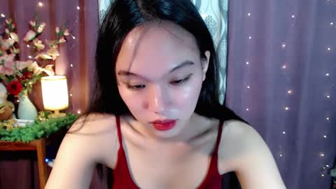 Snapshot of shantel_xx chatting on 02-18-25, 10:14 Shantel online show from 02-18-25, 10:14