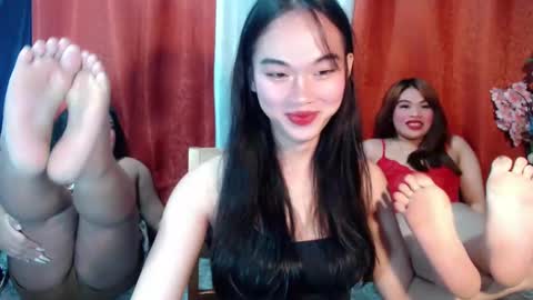 Snapshot of shantel_xx chatting on 02-25-25, 02:11 Shantel online show from 02-25-25, 02:11