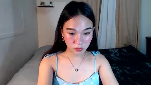 Snapshot of shantel_xx chatting on 10-25-25, 11:29 Shantel online show from 10-25-25, 11:29