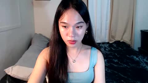 Snapshot of shantel_xx chatting on 10-27-25, 04:11 Shantel online show from 10-27-25, 04:11