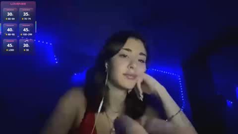 Snapshot of shantellemagnotta chatting on 11-13-25, 09:25 Shantel online show from 11-13-25, 09:25