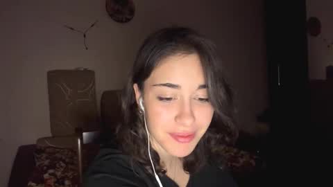 Snapshot of shantellemagnotta chatting on 11-27-25, 10:34 Shantel online show from 11-27-25, 10:34