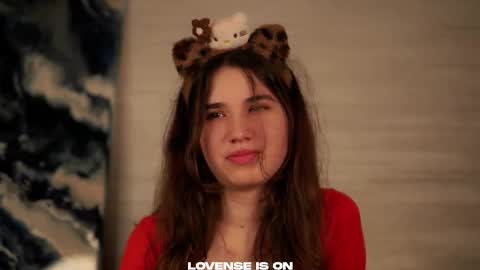 Snapshot of shapasser chatting on 11-01-25, 01:18 Ivy online show from 11-01-25, 01:18