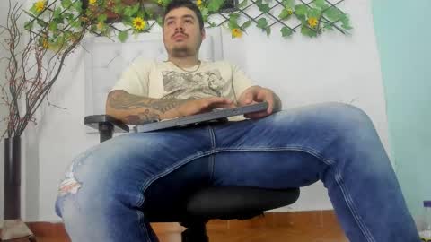 jhon deibyd online show from 12-15-25, 03:22