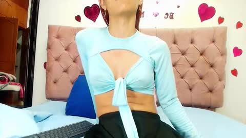 Sharlott online show from 02-21-25, 11:55