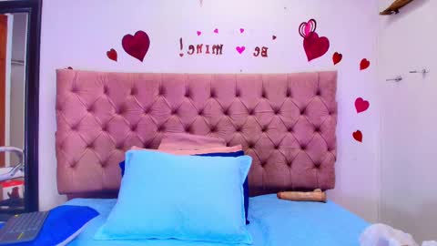 Sharlott online show from 02-25-25, 12:03