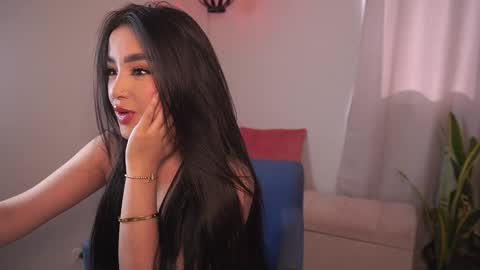 Sharlotte online show from 10-28-25, 08:44