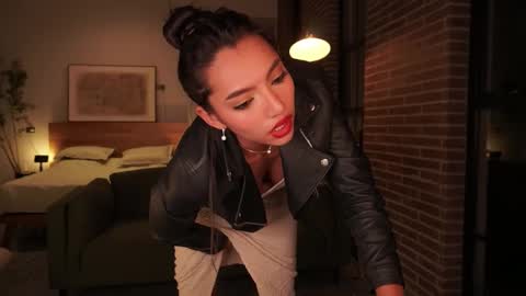 sharon baker online show from 12-05-25, 02:42