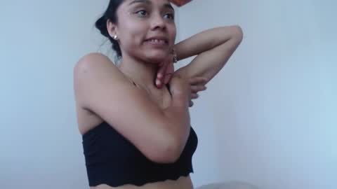 Snapshot of sharon_sexy__ chatting on 10-31-25, 07:37 sharon_sexy__ online show from 10-31-25, 07:37