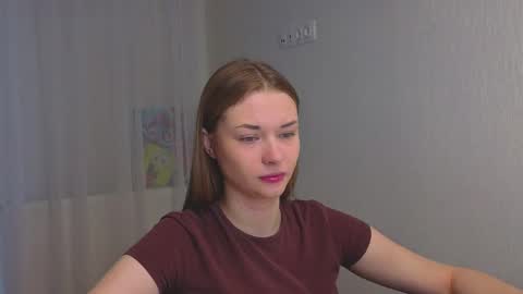 Miroslava online show from 10-25-25, 04:20