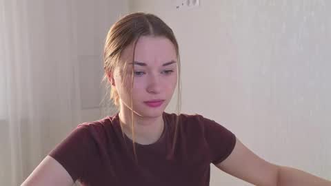 Miroslava online show from 11-15-25, 05:05