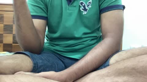 Snapshot of shash2014 chatting on 01-18-25, 05:37 Shashii online show from 01-18-25, 05:37