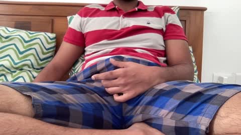 Snapshot of shash2014 chatting on 01-23-25, 07:00 Shashii online show from 01-23-25, 07:00