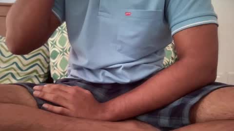 Snapshot of shash2014 chatting on 01-31-25, 10:20 Shashii online show from 01-31-25, 10:20