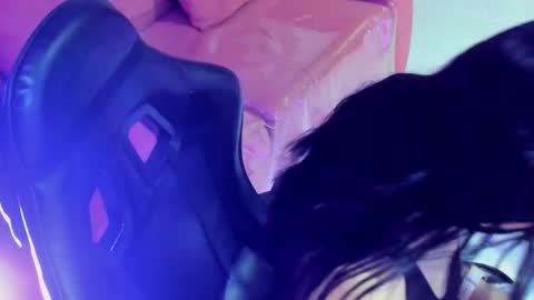 Lady Shauna online show from 11-19-25, 05:18