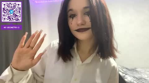 Snapshot of shawndanavin chatting on 10-19-25, 12:06 May online show from 10-19-25, 12:06