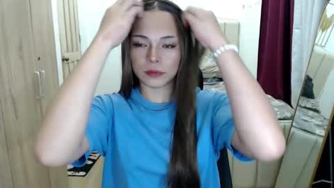 shawniee 3 online show from 10-24-25, 01:35