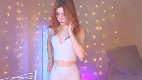 Sonya online show from 12-17-24, 04:53