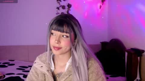 Snapshot of shayla_bbs chatting on 10-14-25, 09:04 Shayla 3 online show from 10-14-25, 09:04