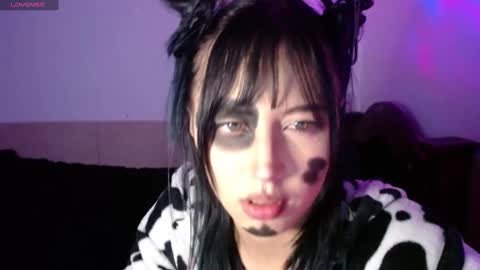 Snapshot of shayla_bbs chatting on 10-18-25, 09:26 Shayla 3 online show from 10-18-25, 09:26