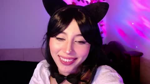 Snapshot of shayla_bbs chatting on 10-29-25, 09:27 Shayla 3 online show from 10-29-25, 09:27