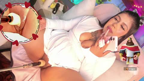 INDEPENDENT MODEL  ITS JUST YOU  ME online show from 01-24-25, 05:11