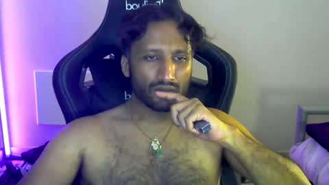 Snapshot of shdrz224 chatting on 09-11-25, 11:27 Shad online show from 09-11-25, 11:27