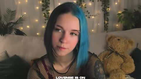 Anika online show from 10-14-25, 11:33