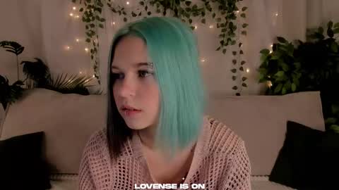 Anika online show from 11-21-25, 11:20