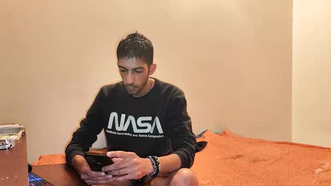 Snapshot of shebas07 chatting on 10-26-25, 06:08 shebas07 online show from 10-26-25, 06:08