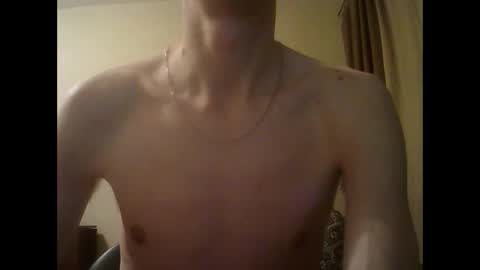 Snapshot of shedevr02 chatting on 02-07-25, 06:13 Roger online show from 02-07-25, 06:13