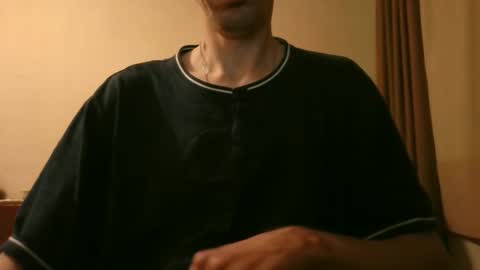 Snapshot of shedevr02 chatting on 10-16-25, 02:40 Roger online show from 10-16-25, 02:40