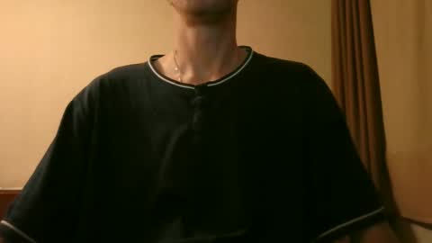 Snapshot of shedevr02 chatting on 10-19-25, 05:24 Roger online show from 10-19-25, 05:24