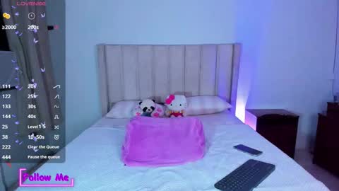 Danna   online show from 12-05-25, 04:10