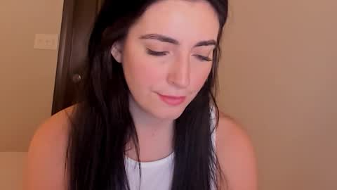 sheisallthat online show from 10-22-25, 01:50