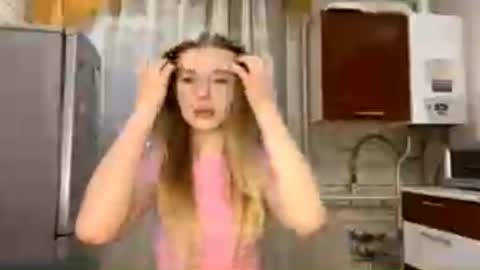 Jenny online show from 10-17-25, 08:22