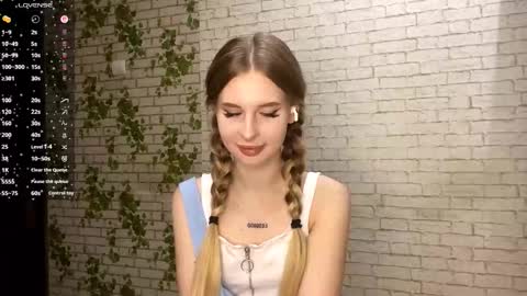 Jenny online show from 11-06-25, 08:32