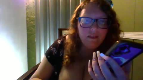 Red online show from 12-17-24, 04:23