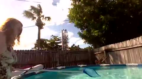 Red online show from 10-13-25, 07:47