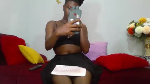 Snapshot of shelia420715 chatting on 10-21-25, 02:40 shelia420715 online show from 10-21-25, 02:40