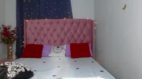 Snapshot of shelia420715 chatting on 12-01-25, 05:40 shelia420715 online show from 12-01-25, 05:40