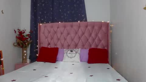 Snapshot of shelia420715 chatting on 12-02-25, 06:25 shelia420715 online show from 12-02-25, 06:25