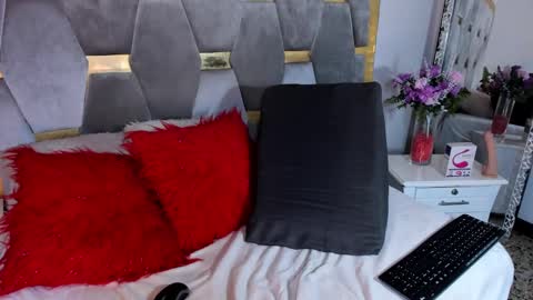 Snapshot of shellbydior chatting on 03-08-25, 11:18 shellbydior online show from 03-08-25, 11:18