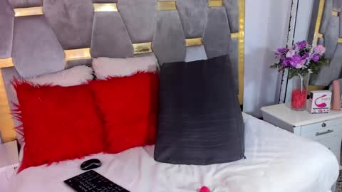 Snapshot of shellbydior chatting on 03-11-25, 10:09 shellbydior online show from 03-11-25, 10:09